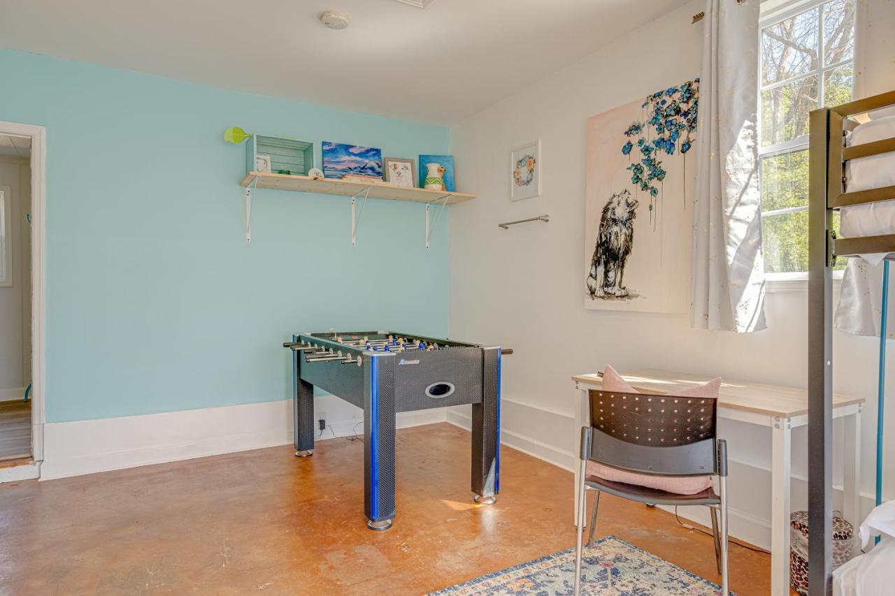 נאשוויל The Titan - Pet-Friendly Bungalow מראה חיצוני תמונה