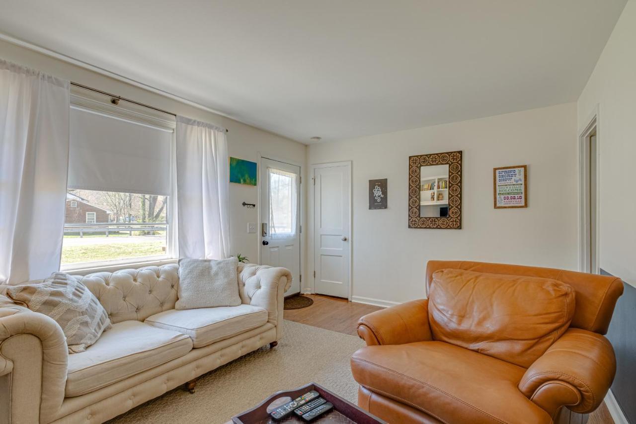 נאשוויל The Titan - Pet-Friendly Bungalow מראה חיצוני תמונה